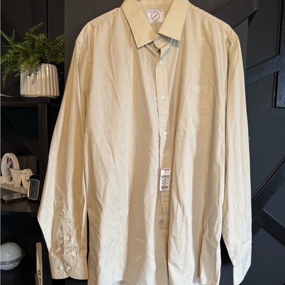 Men's Cream Shirt - Picture 1 of 4
